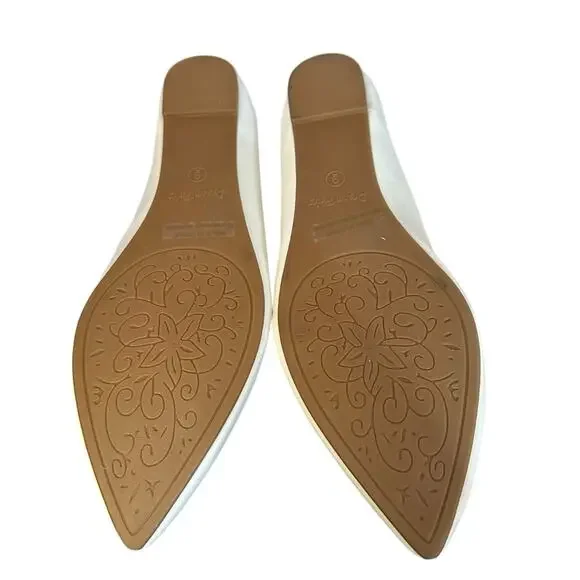 Dream pairs Julian White Women's hidden wedge Flats size 9 faux leather. - Picture 9 of 9